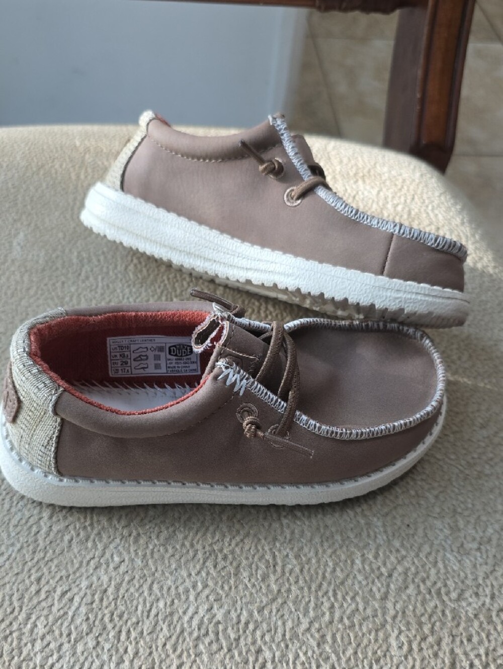 Hey Dude Kids Taupe Sneakers with Coral Lining - Picture 5 of 10